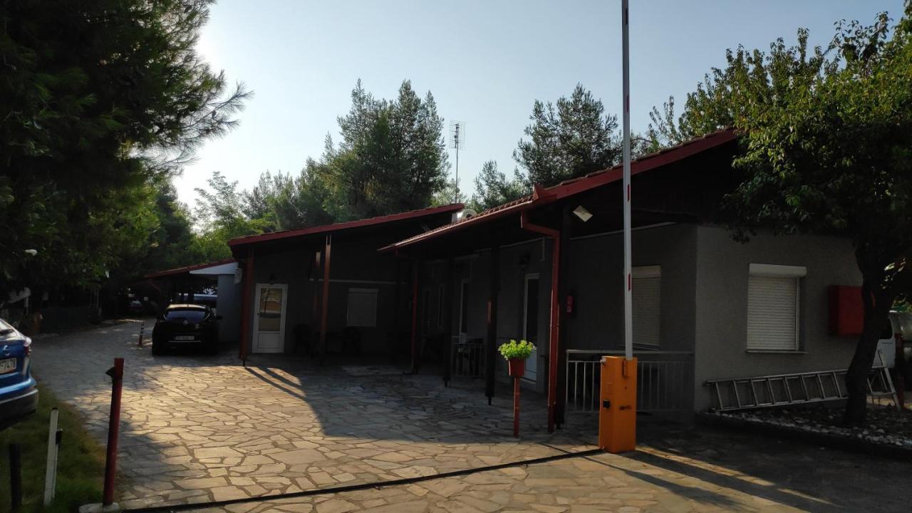 Camping Mitikas And Bungalows プラカ・リトホロ エクステリア 写真