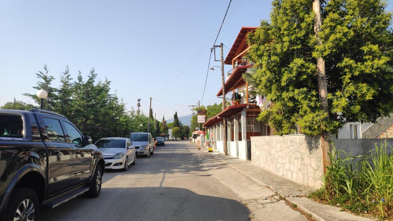 Camping Mitikas And Bungalows プラカ・リトホロ エクステリア 写真