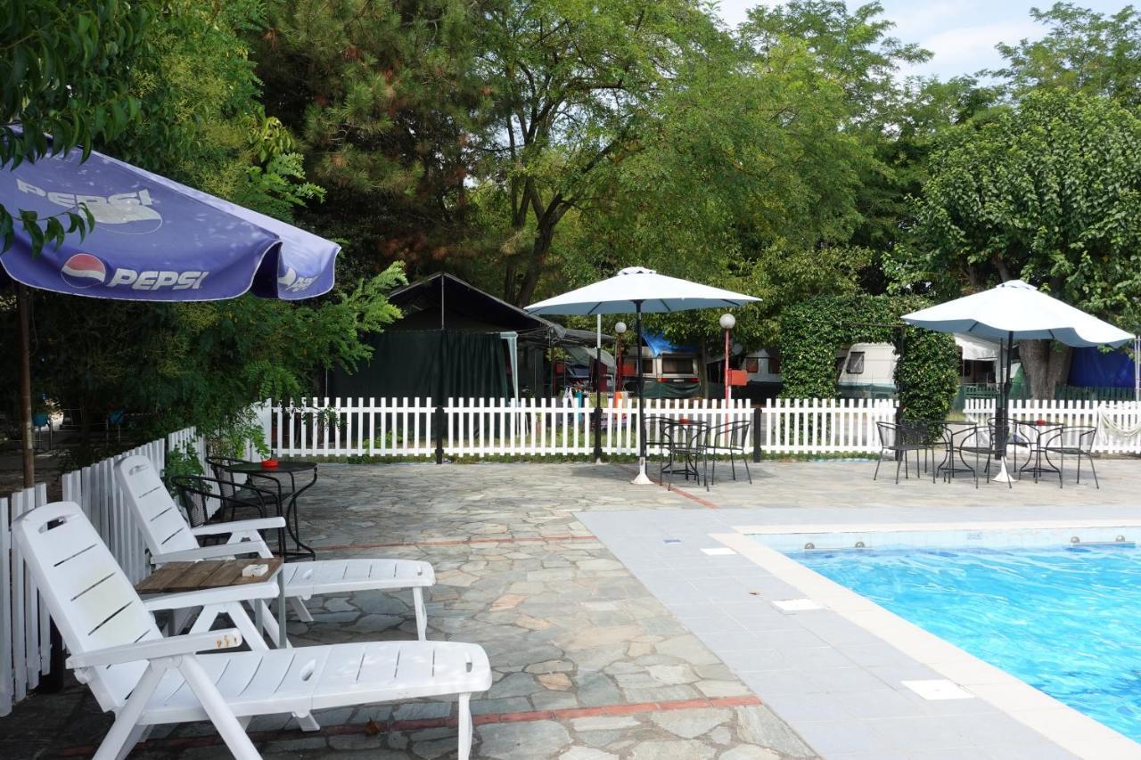 Camping Mitikas And Bungalows プラカ・リトホロ エクステリア 写真